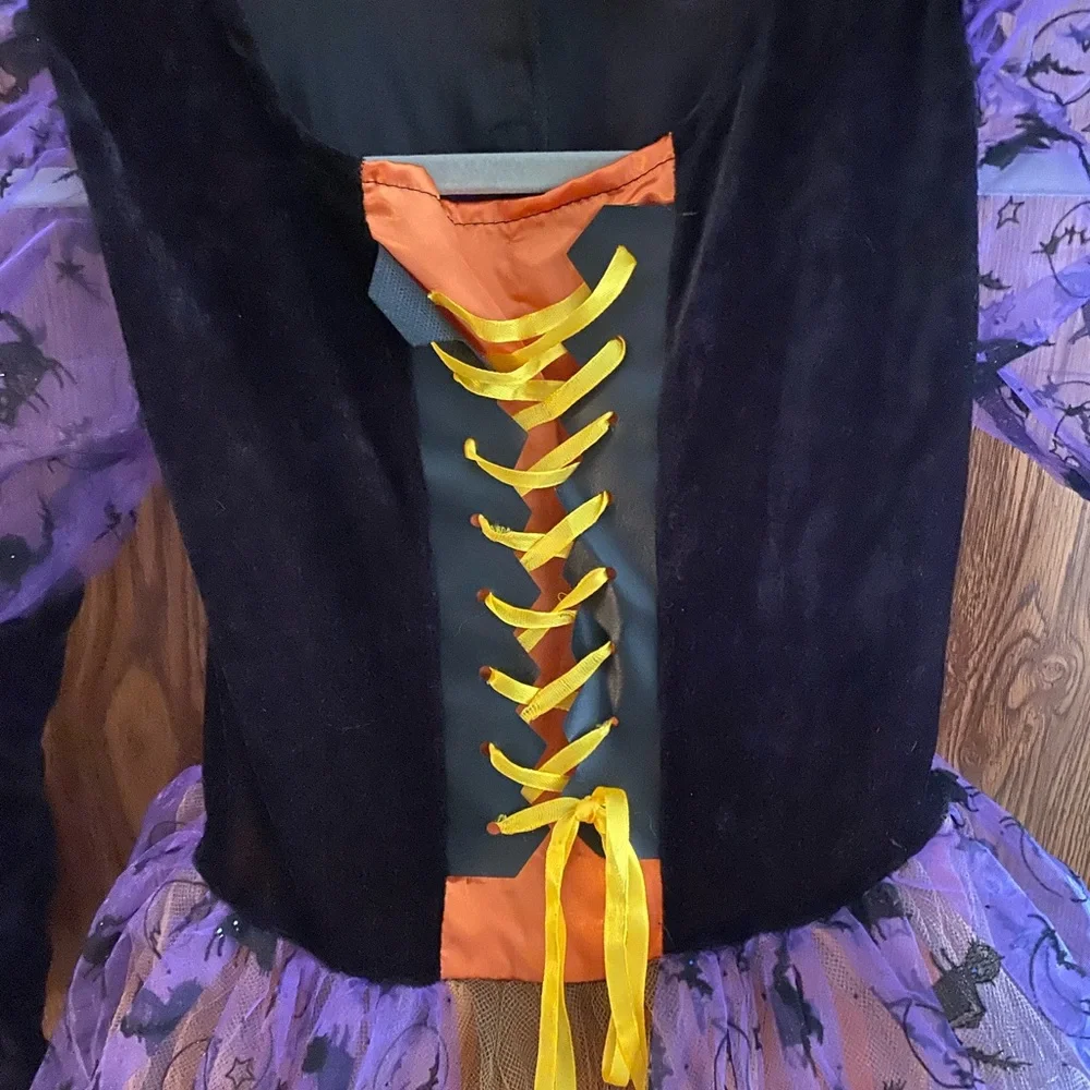 Witch Halloween costume. Lights up. Youth medium.